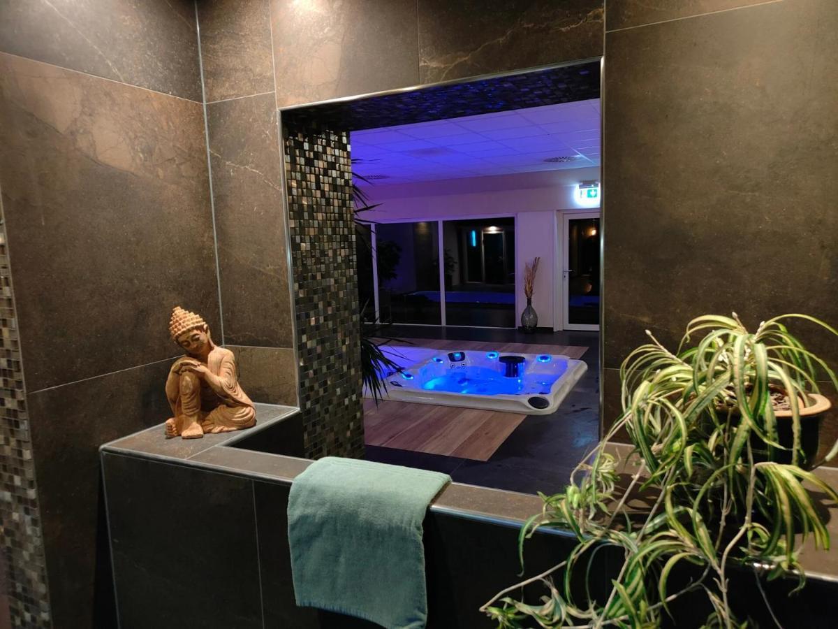 B&B Hotel De Vrije Vogel Elsloo  Экстерьер фото