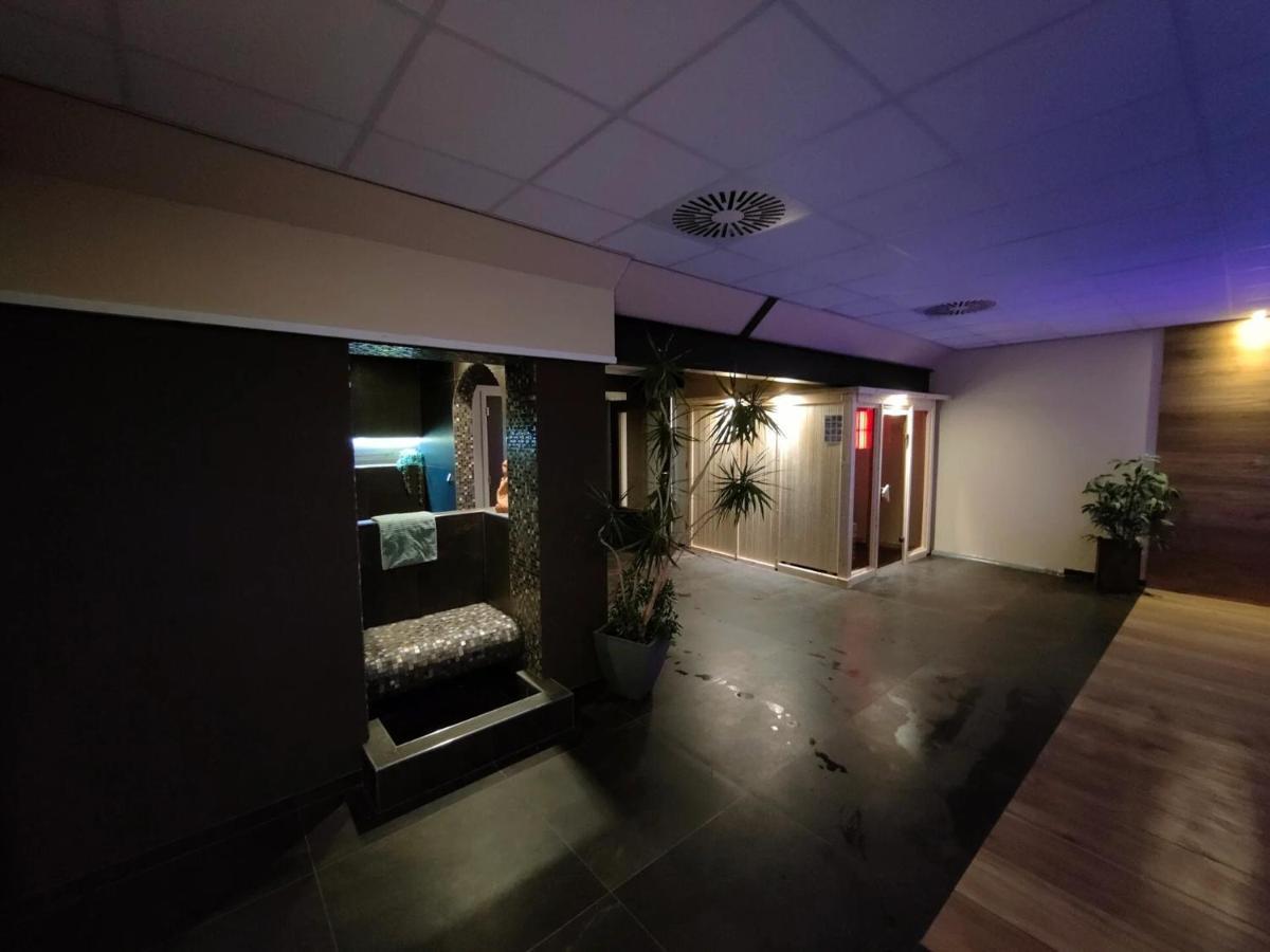 B&B Hotel De Vrije Vogel Elsloo  Экстерьер фото