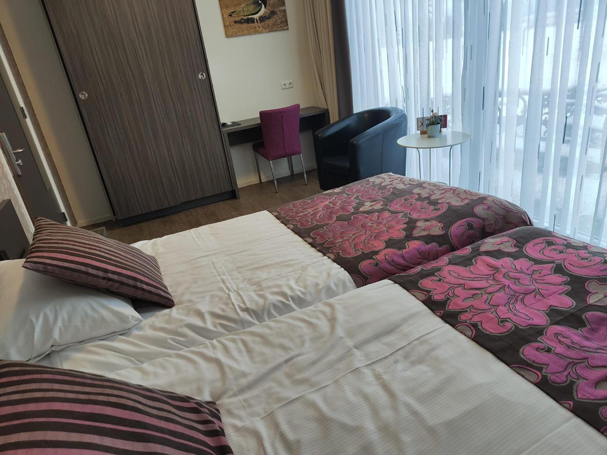 B&B Hotel De Vrije Vogel Elsloo  Экстерьер фото